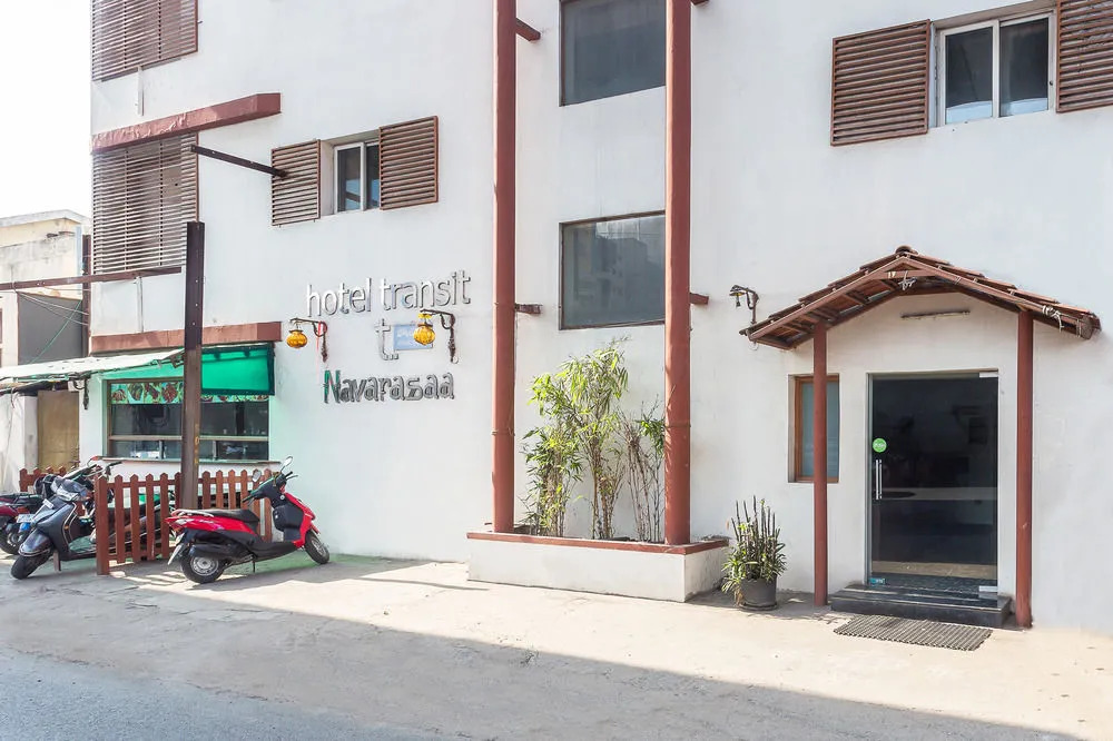 OYO Flagship 2207 Hotel Transit