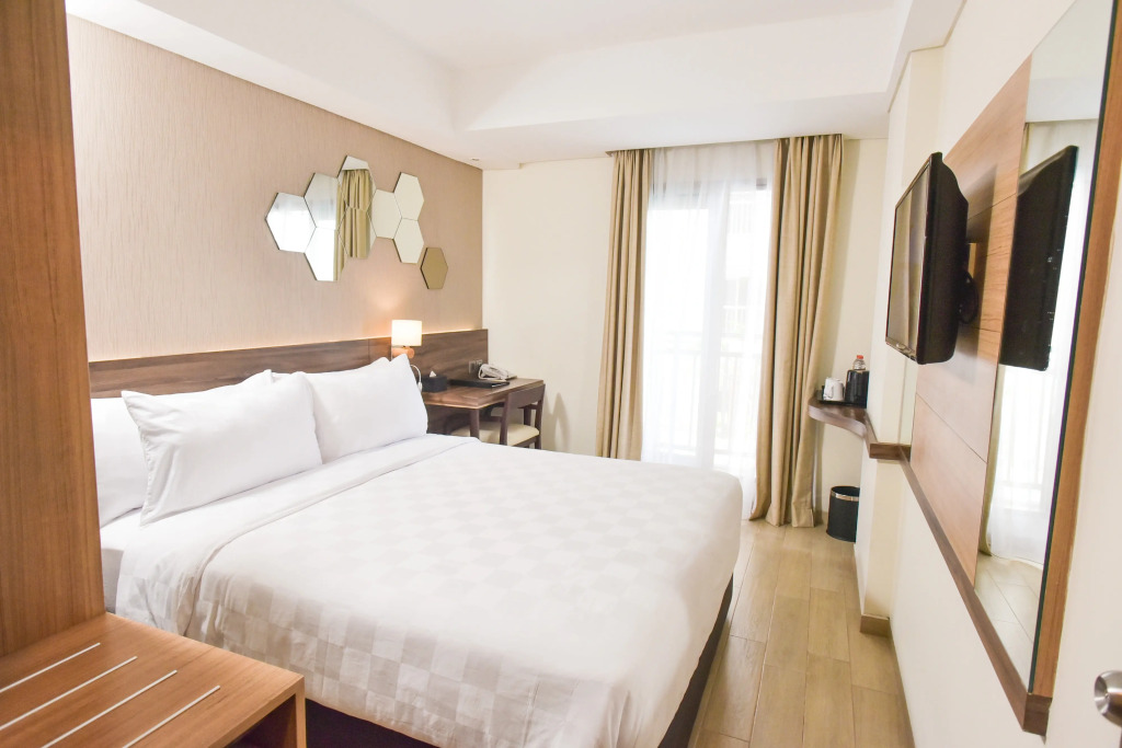 Golden Tulip Essential Tangerang