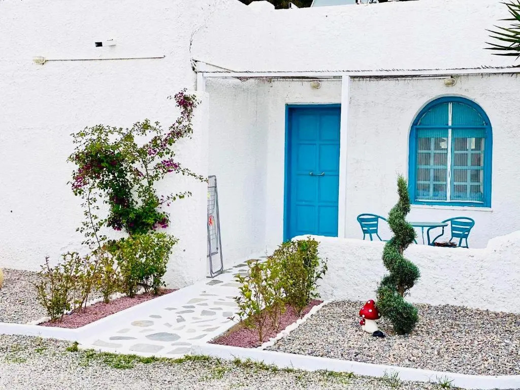 Unique Cycladic House - Private Garden Helena