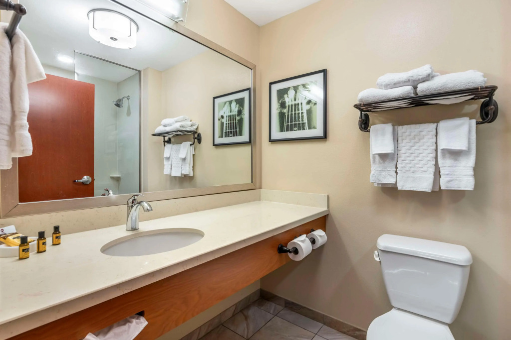 Best Western Plus Tuscumbia/Muscle Shoals Hotel & Suites