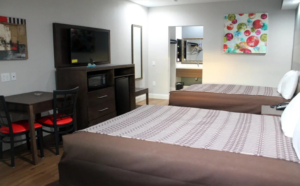 Grand Villa Inn and Suites Westchase/Chinatown