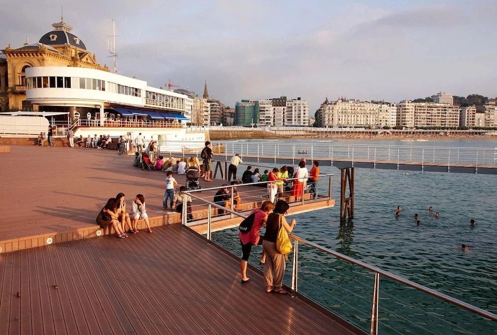 Eider - Basque Stay in San Sebasti n Donostia