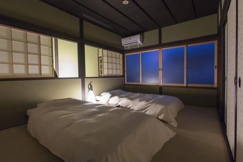 HOUSE THE TERMINAL Karasuma-Shimei 1