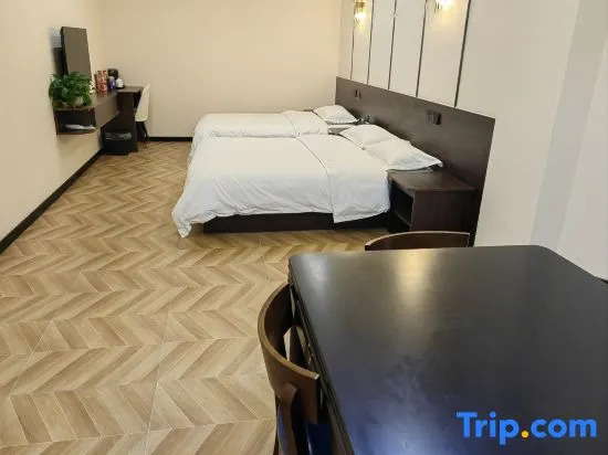 Yunxiangshe Holiday Hotel (Jiutai Railway Station)