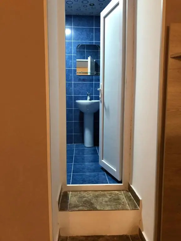 Travel Inn House Mestia • მოგზაურის სახლი