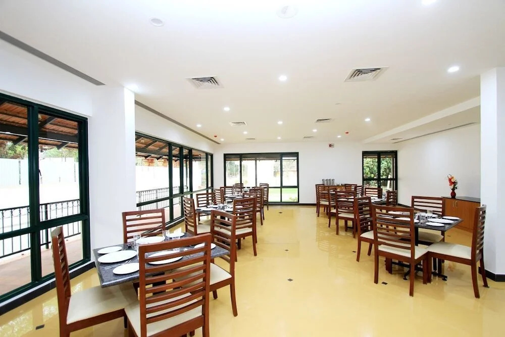 HOTEL DWARA