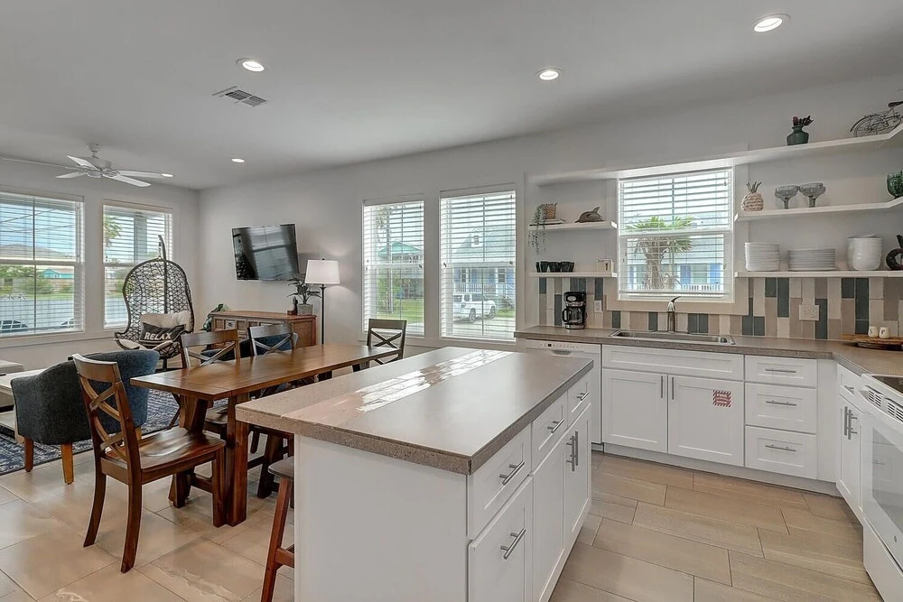 Shorely Goodness Mv1c 3 Bedroom Condo by Redawning