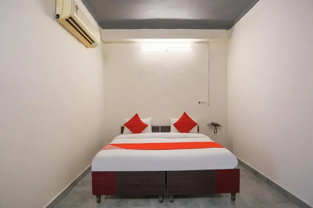 Classic Residency by OYO Rooms