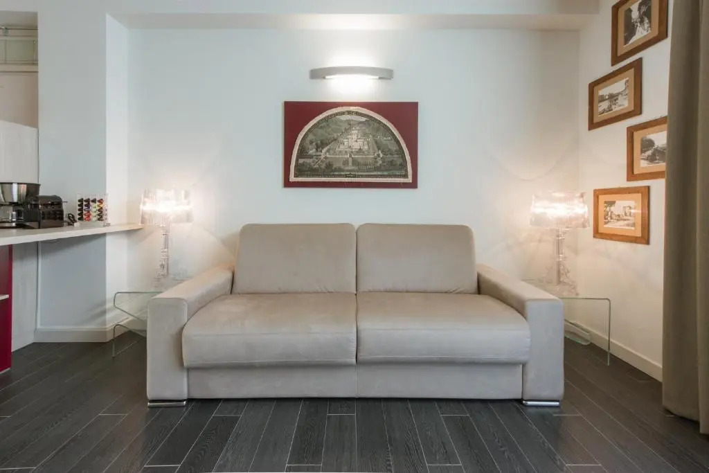 Borgo Guelfo VII