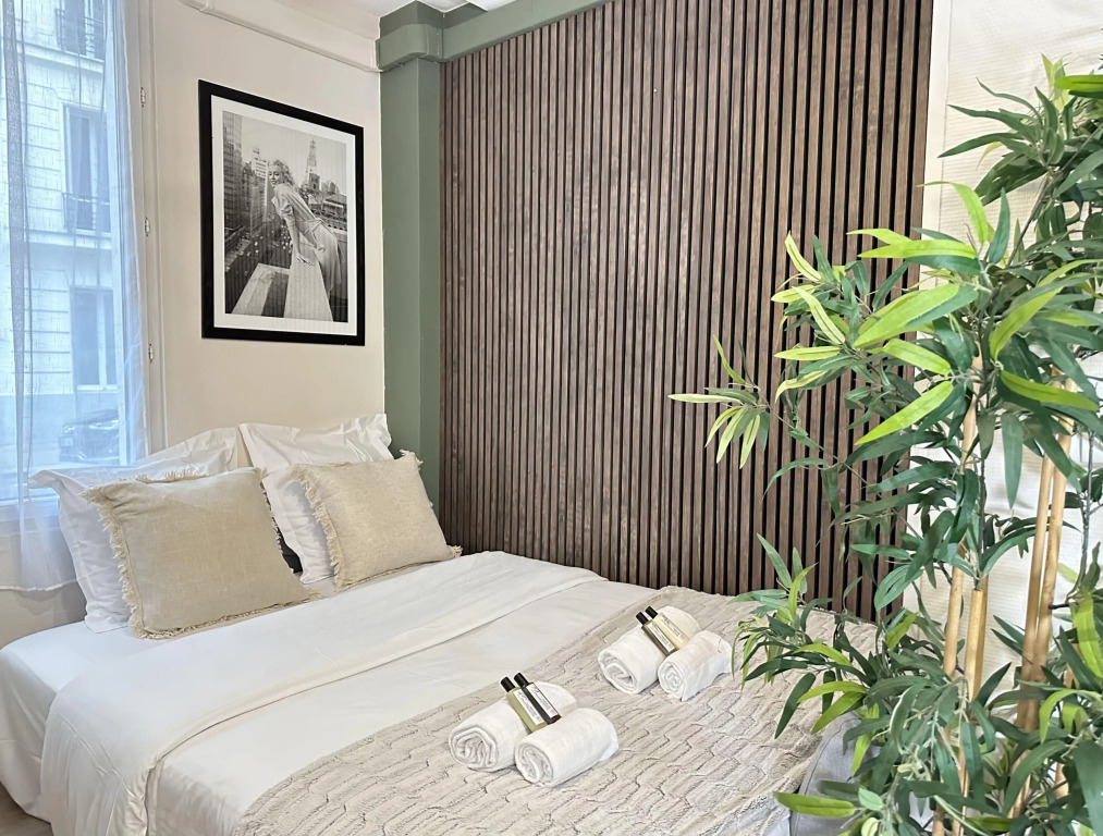 B 5496  - Gare Montparnasse - Cosy studio