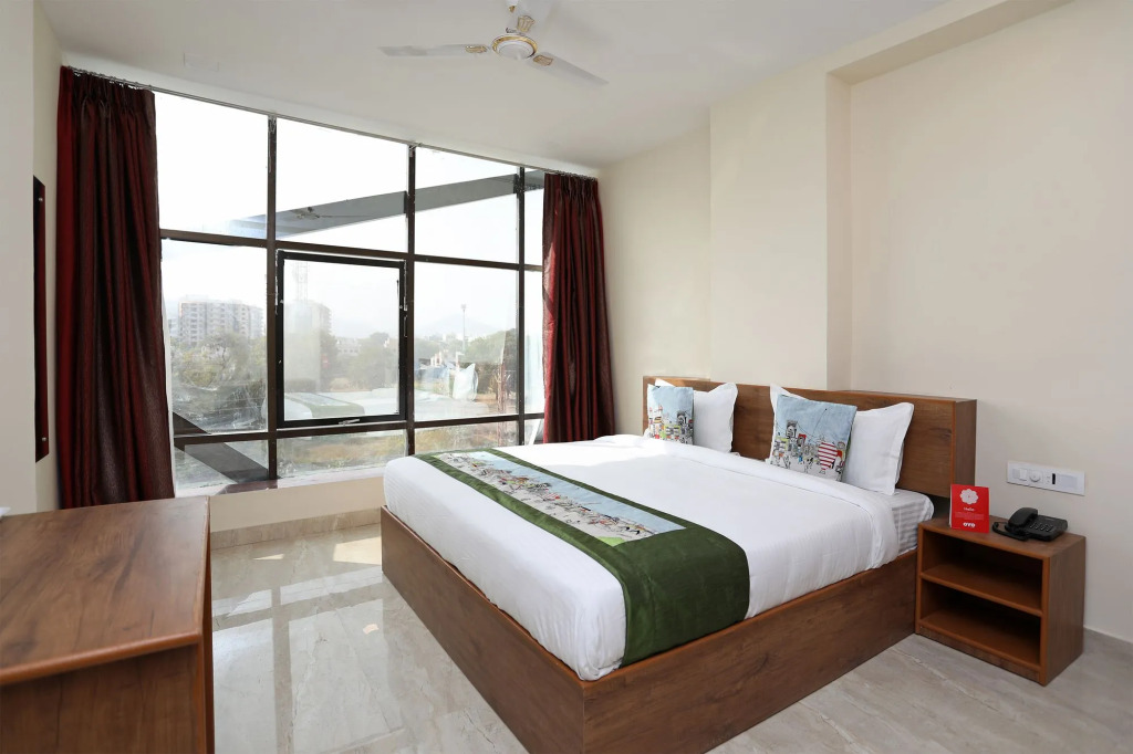 Hotel Bluebell by OYO Rooms