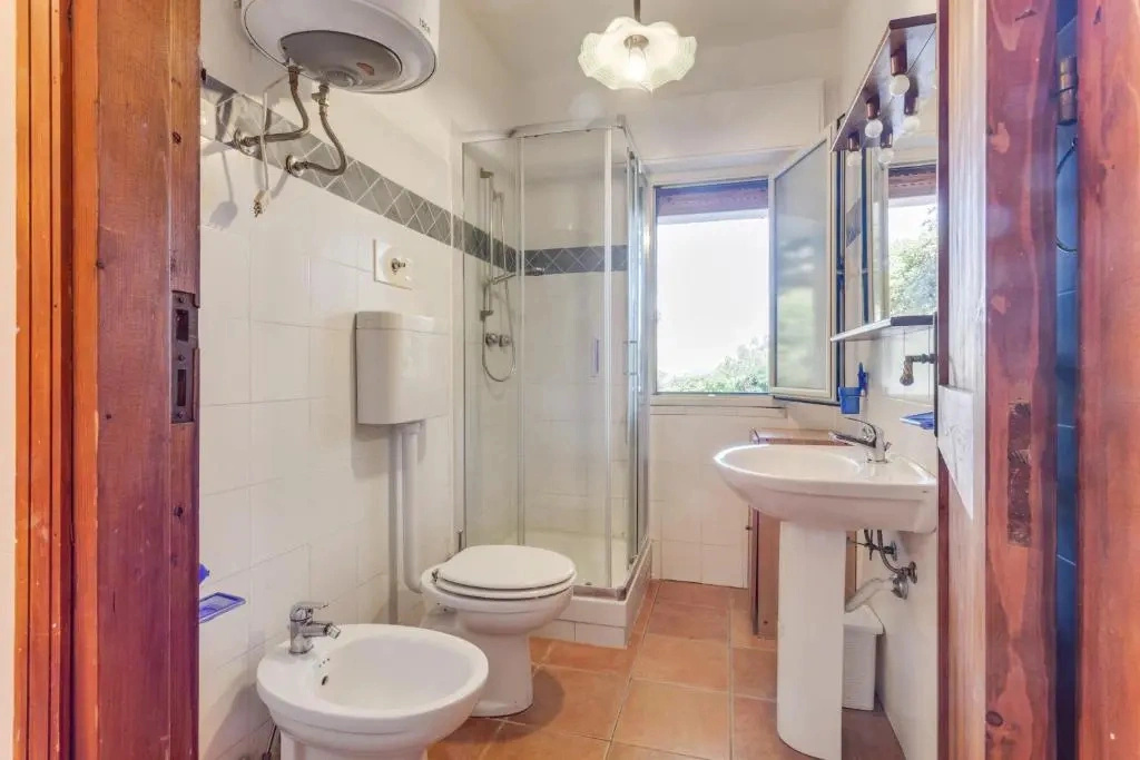Scopello Flat with Panoramic Courtyard and Parking