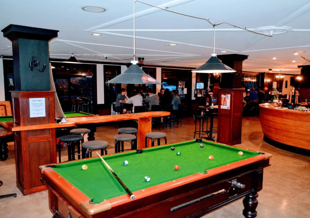 Salty Dog Inn