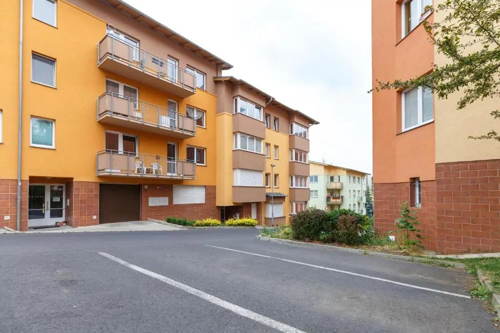 Modern Apartment with 2 Bedrooms