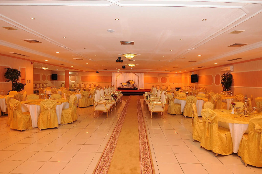 Capital O 419 Al Safeer Hotel