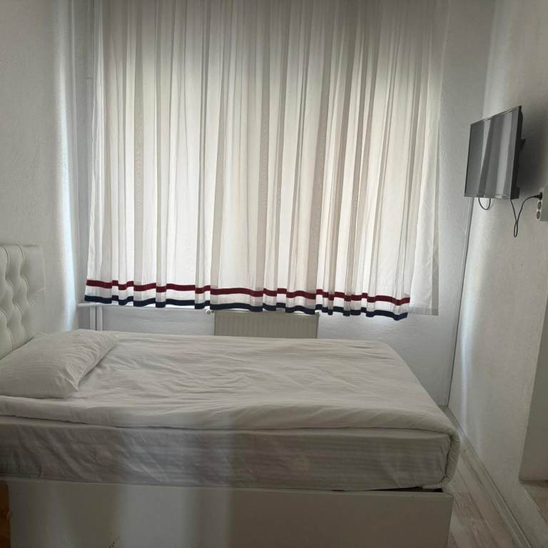 Gumus Hotel