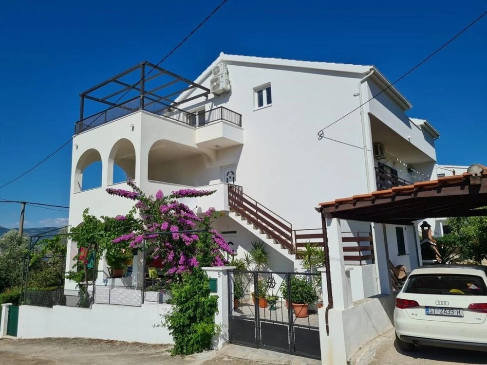 Apartment Ivica