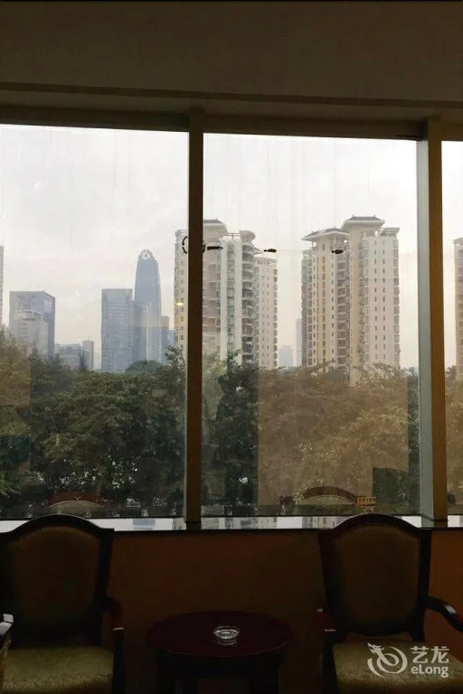 Shenzhen Yuehai Business Hotel