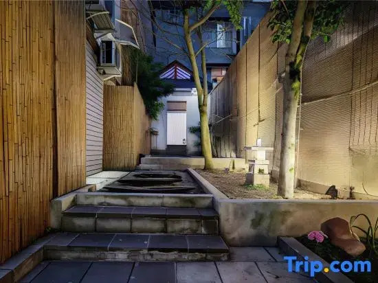 Xiwu Bannuan Time Homestay