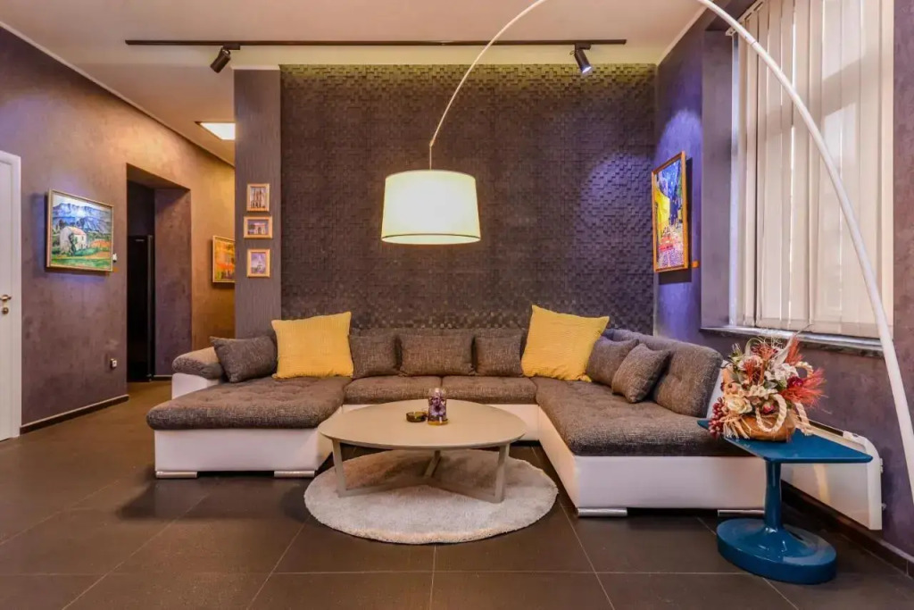 Champs-Élysées Sofia | 2-BDR, 2-BTHR Tsar Simeon Suite