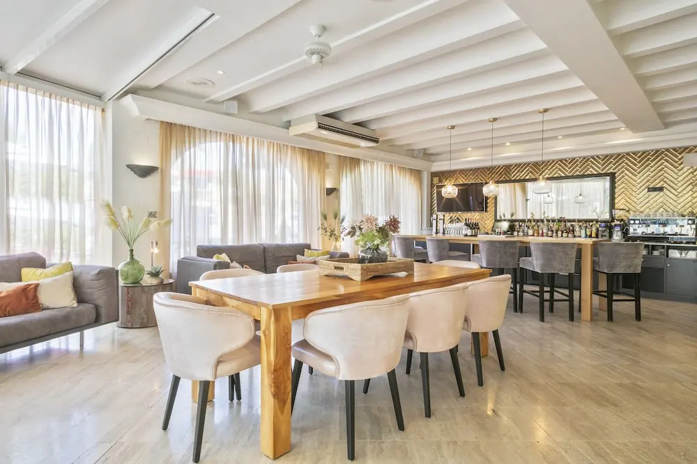 Apartamentos Barcarola
