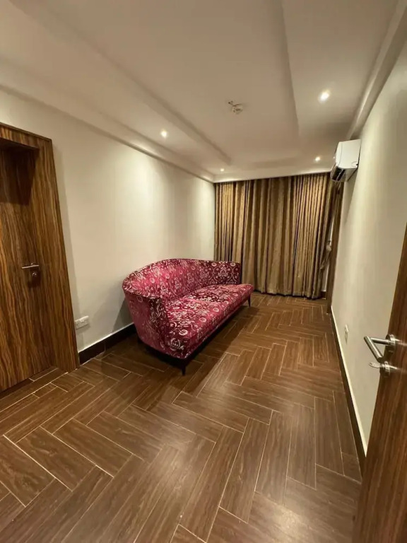 Wellaton Suite