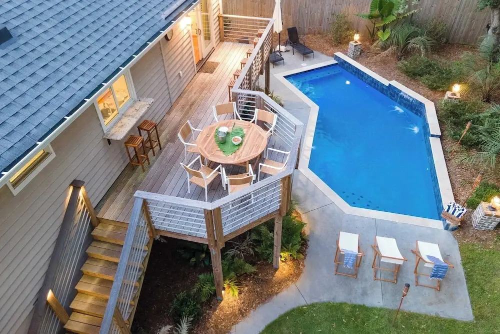 Palmetto by Avantstay Gorgeous Character Home w/ Pool, Sun Room & Pool Table!