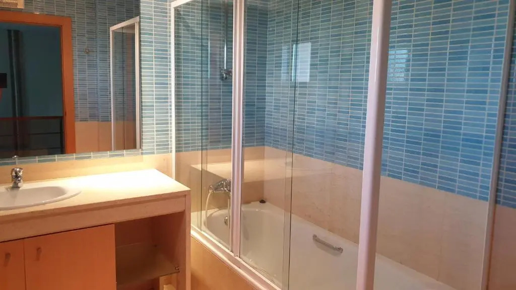Luxury city Villa Olivia 10 - 15 min to the Beach Oura, private swimming pool