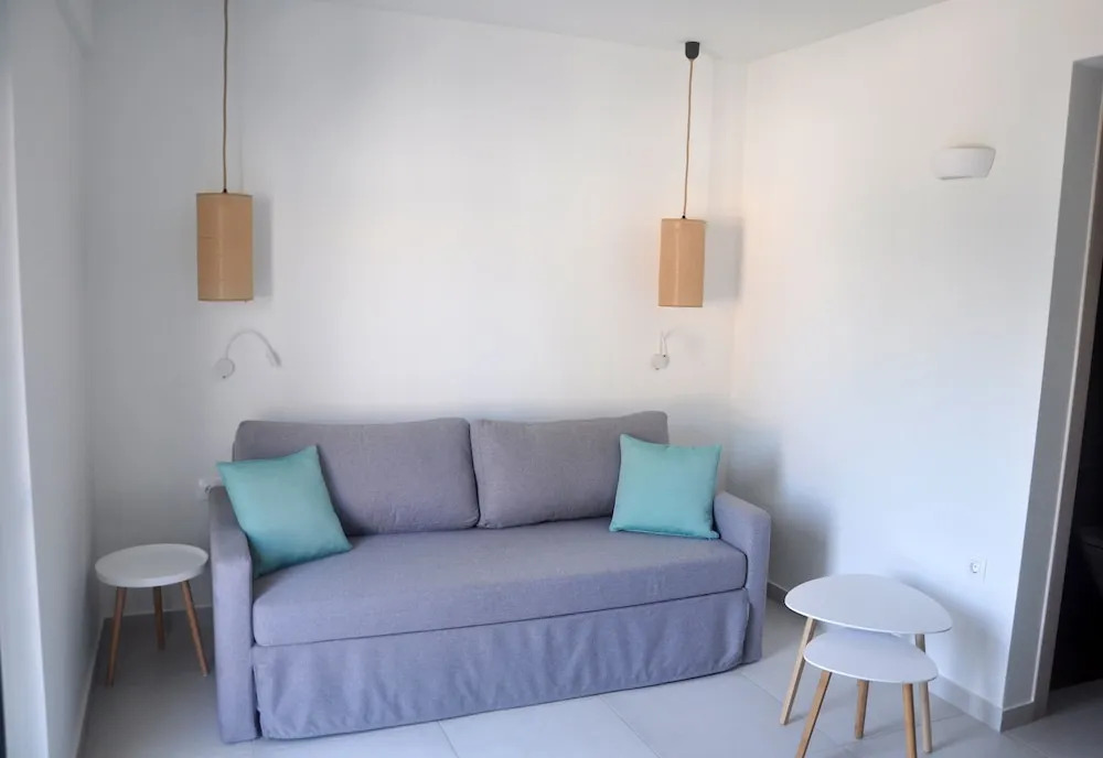 Costa Ionica · Mytikas Seaside Hotel