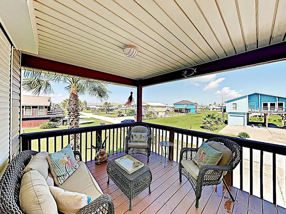 4130 Hardin Drive Cottage 3 Bedrooms 2 Bathrooms Cottage