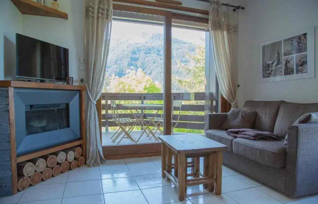 Agence Des Orres - Le Balcon de Pramouton - T2 + Coin Nuit - BDP6