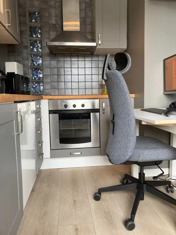 StayPlus Apartment with Riverview