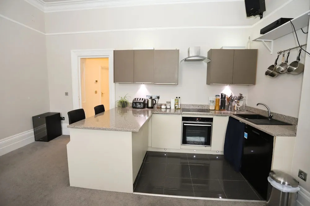 Spacious Flat in Centre of Bournemouth