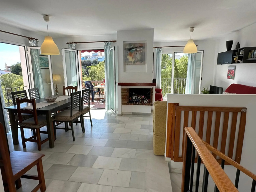Spacious family villa Aljamar 8a