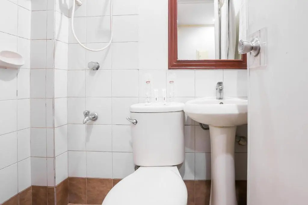 Royale Parc Inn & Suites