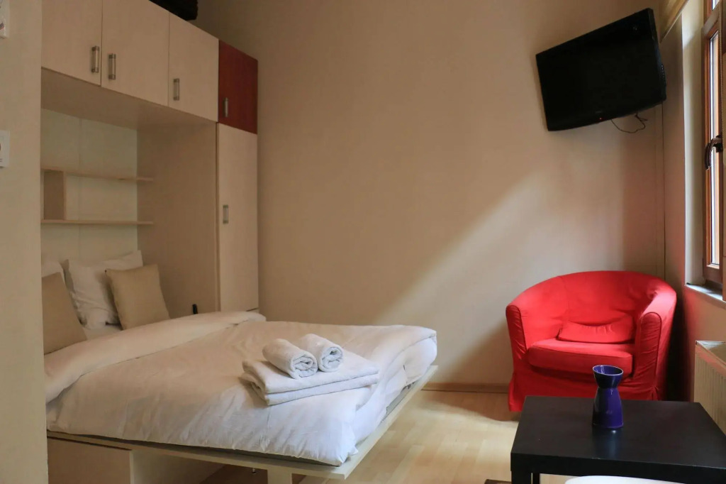No. 10 Taksim Studios