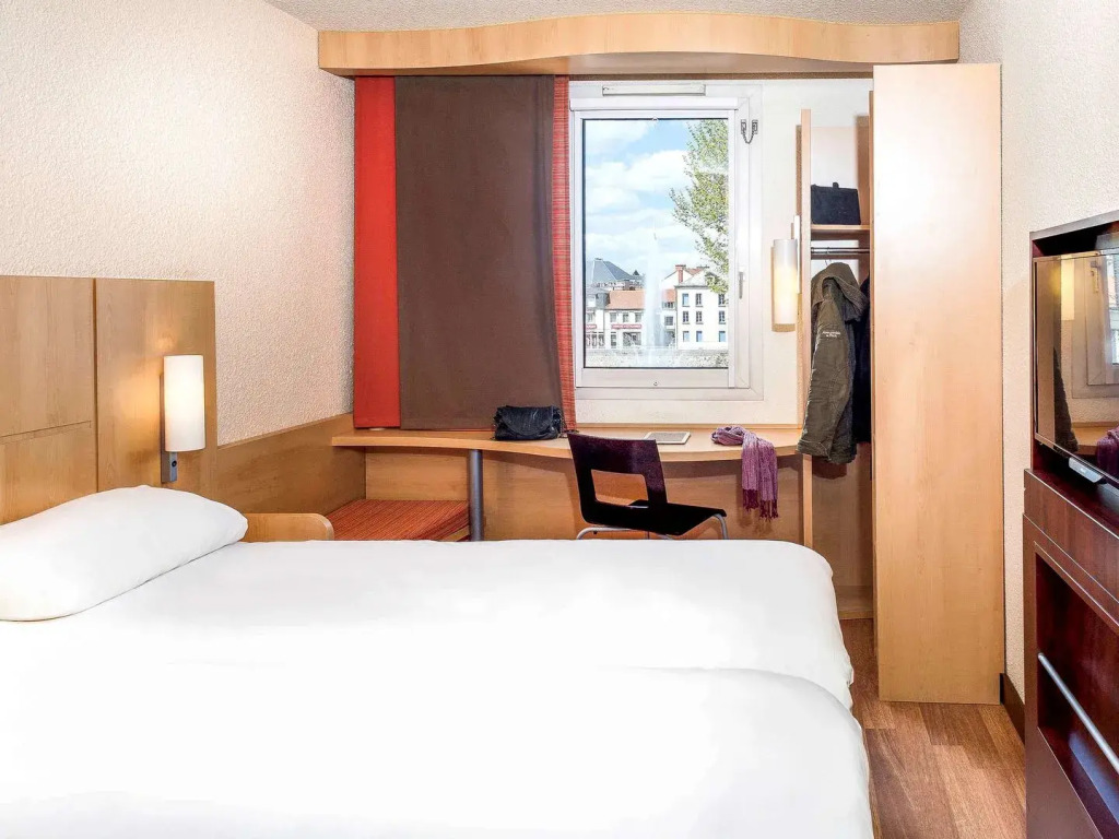 B&B HOTEL Montluçon Saint-Victor
