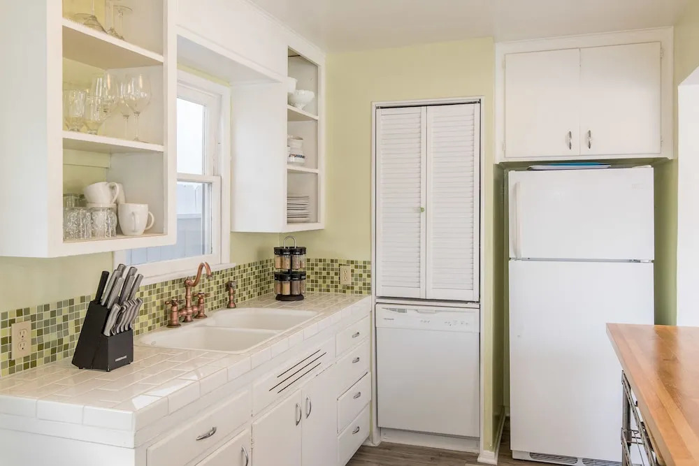 Weymouth Lane 3 Bedroom Beach Home
