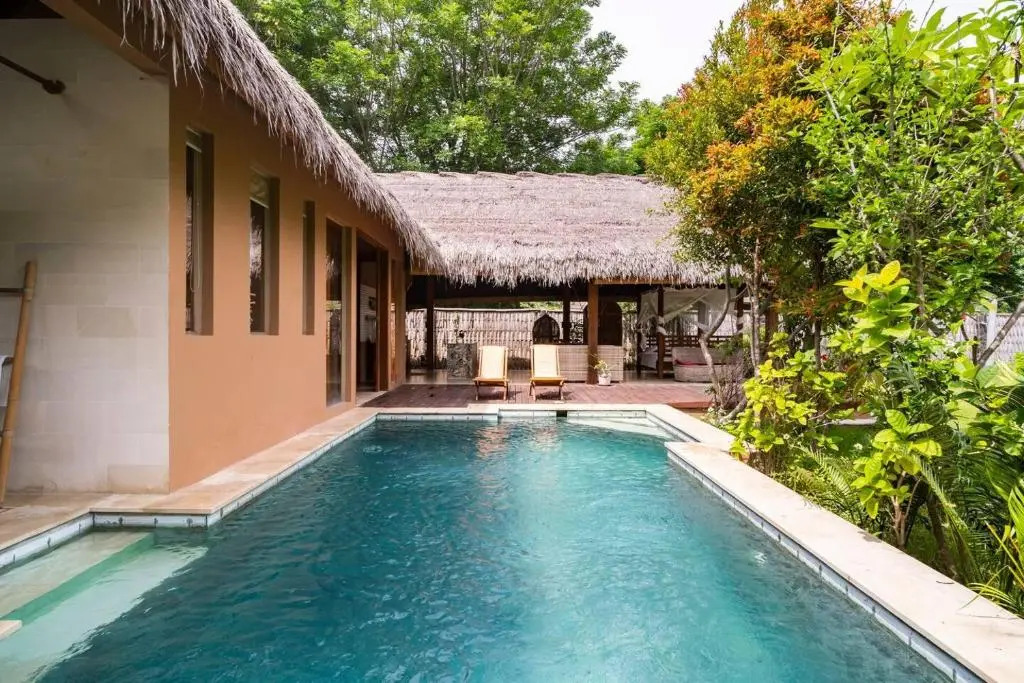 Estate-like Luxury Pool Villa in Gili Air