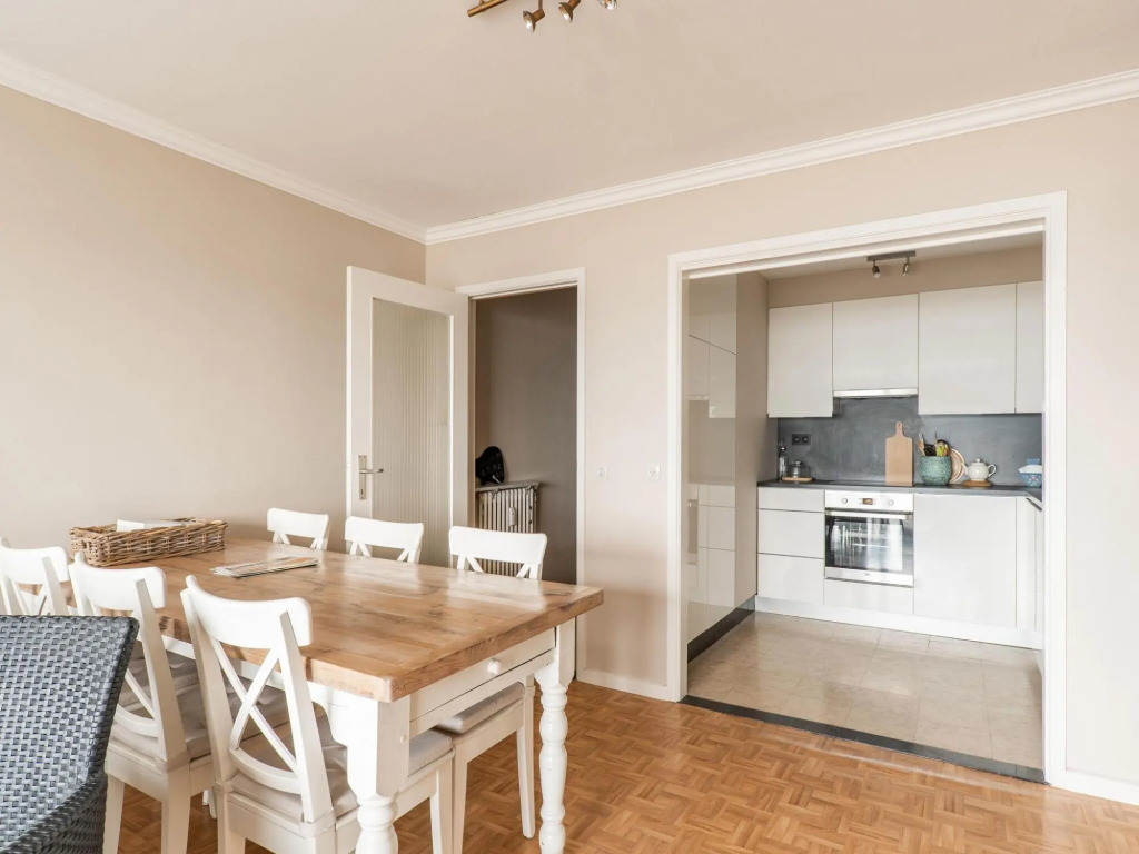 Seafront apartment in Blankenberge with balcony