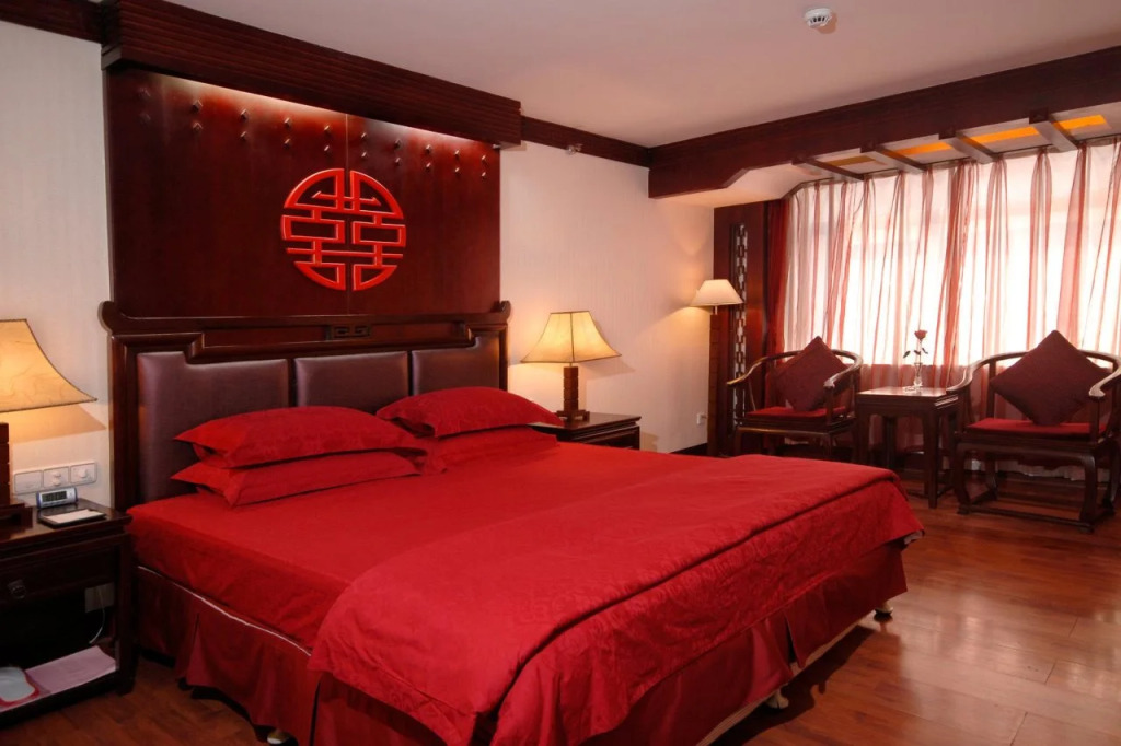 Gold Source Hotel