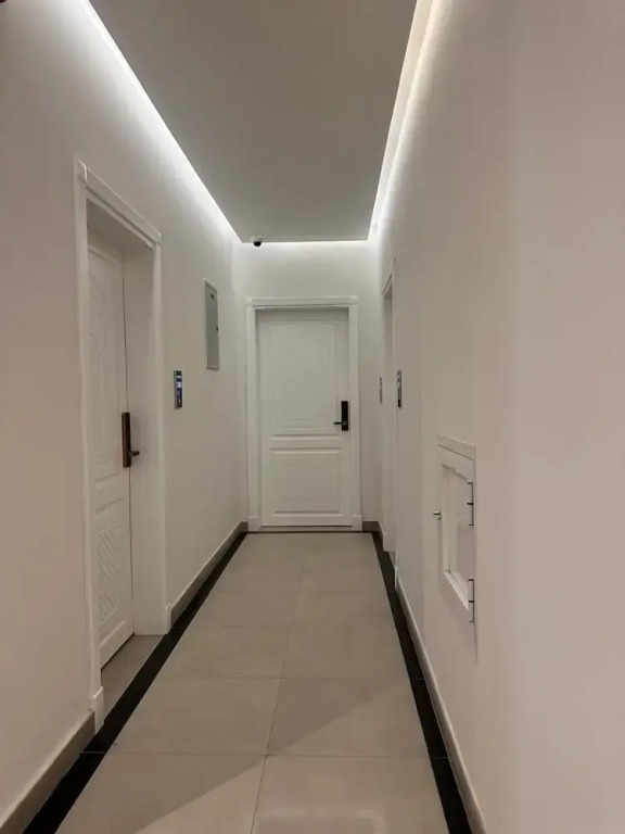 4 Guys Hotels