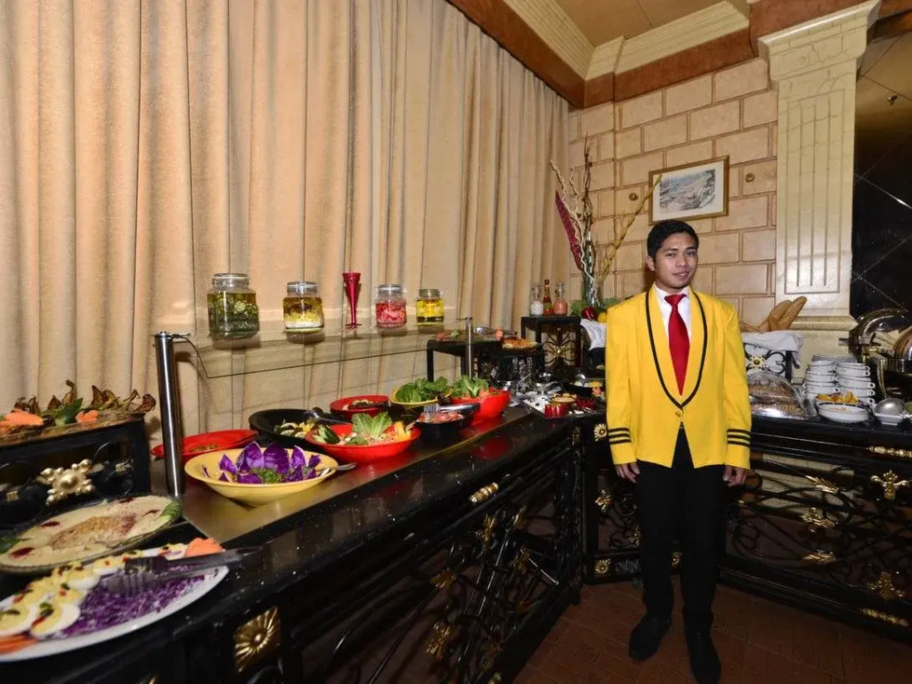 Al Seteen Palace Hotel
