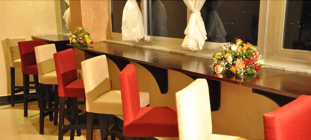 Nazra Hotel