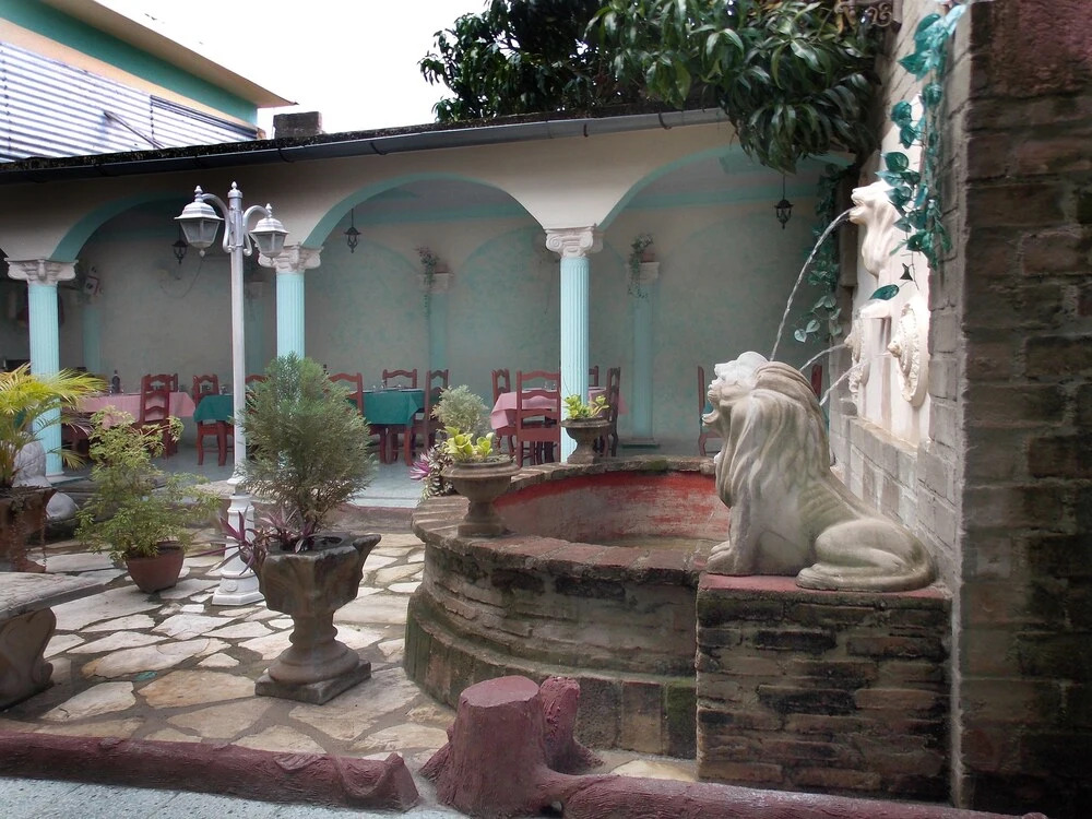 Hostal Italia