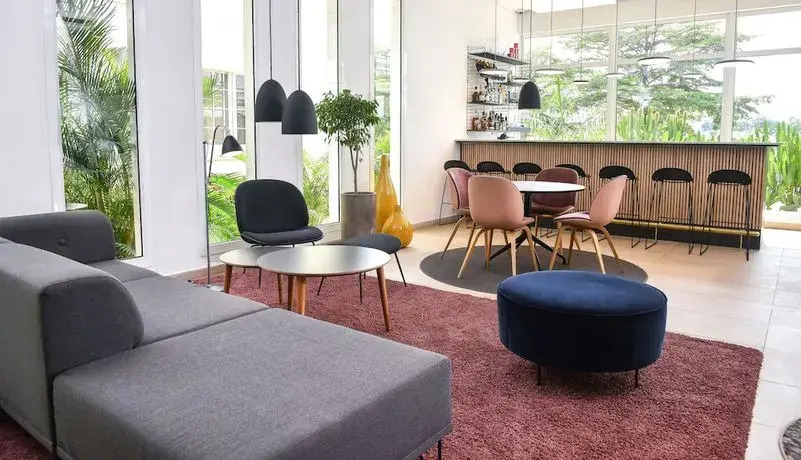 Hong Kong Plaza Service Apartment