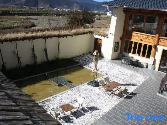 Shangri-La Yunxi Homestay