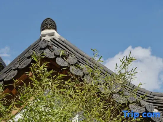 [Staymoire] Seoul Premium Hanok near Anguk Station 5mins