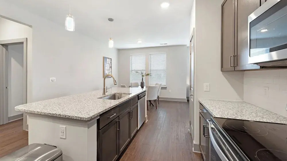 Landing Apartments - Thrive at University City
