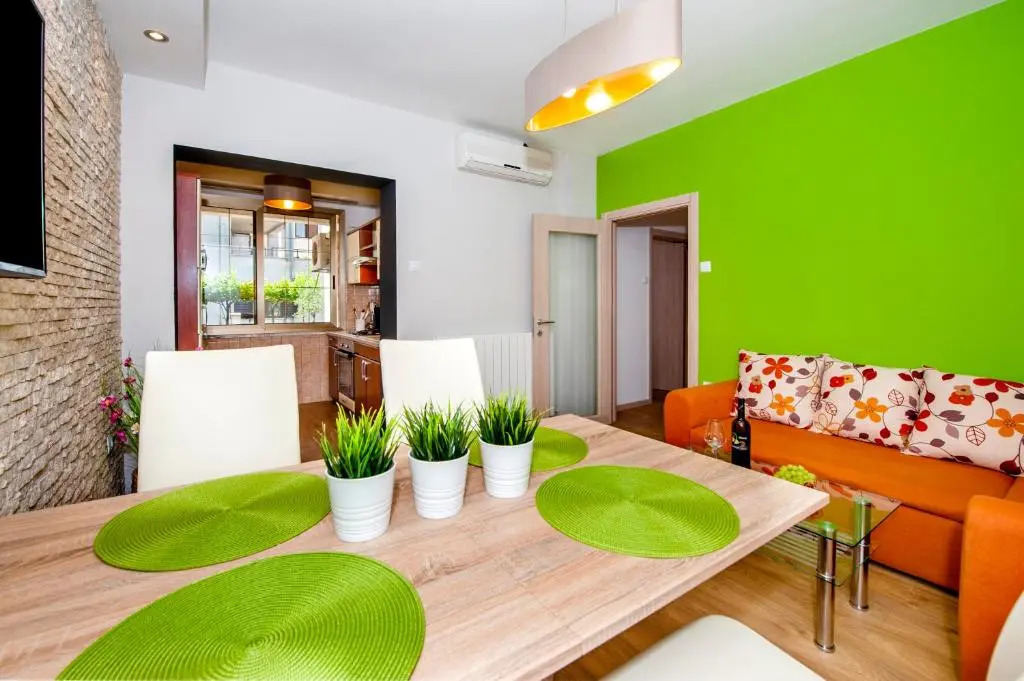 Apartments Modrušan